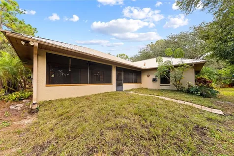 1860 Mustang Court St Cloud FL 34771