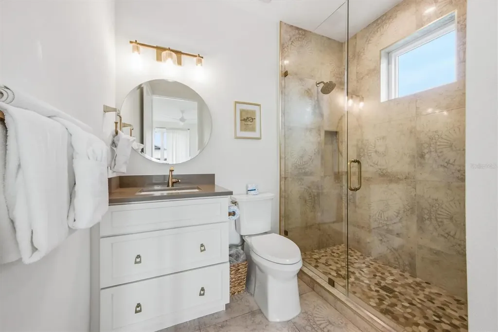403 20th Place N Bradenton Beach FL 34217