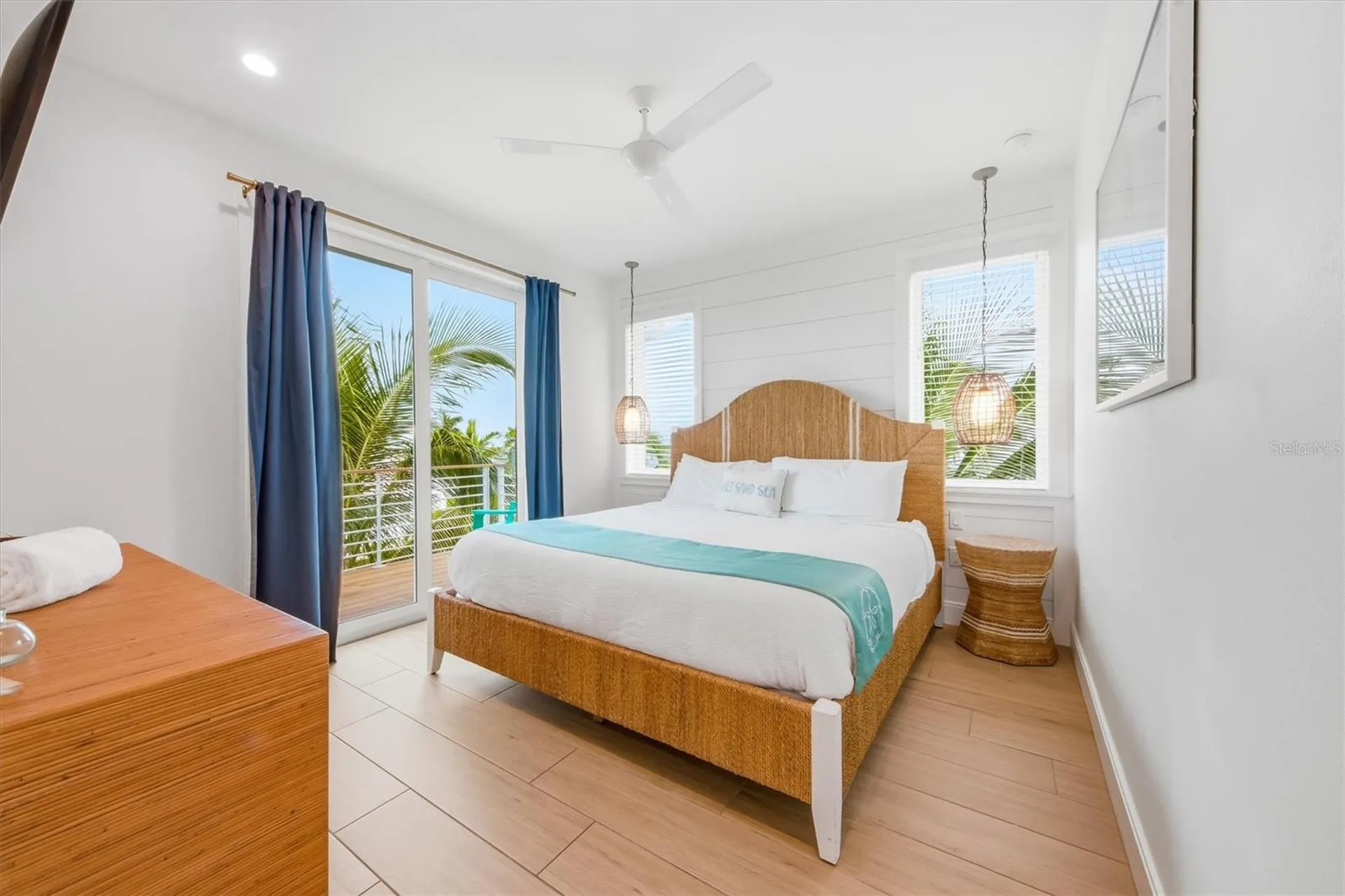 403 20th Place N Bradenton Beach FL 34217