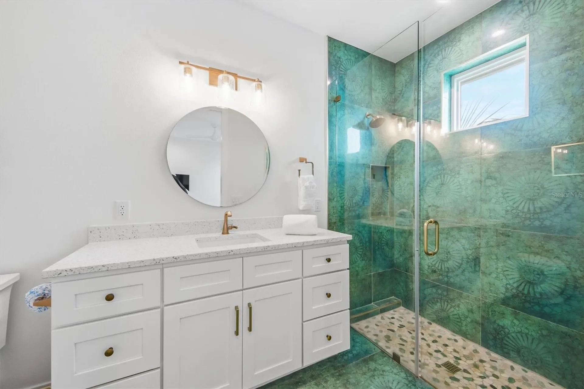 403 20th Place N Bradenton Beach FL 34217
