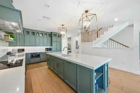 403 20th Place N Bradenton Beach FL 34217