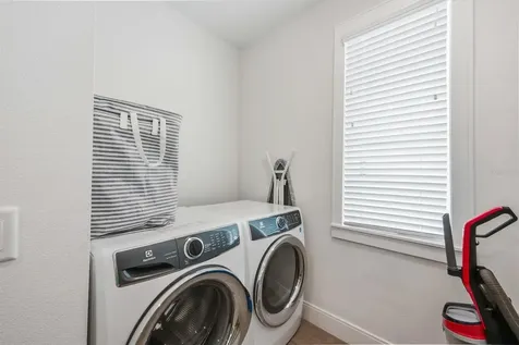 403 20th Place N Bradenton Beach FL 34217