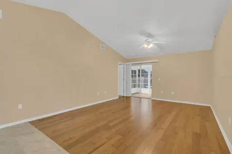 12 Delaware Avenue St Cloud FL 34769