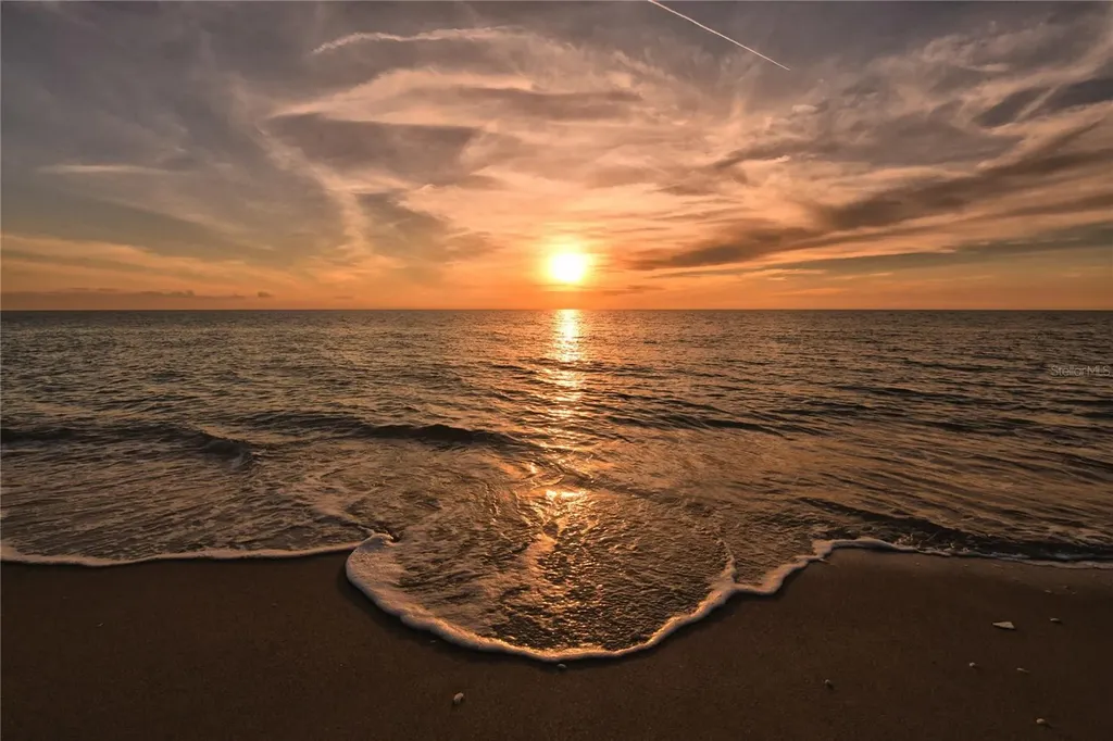 4235 Gulf Of Mexico Drive Longboat Key FL 34228