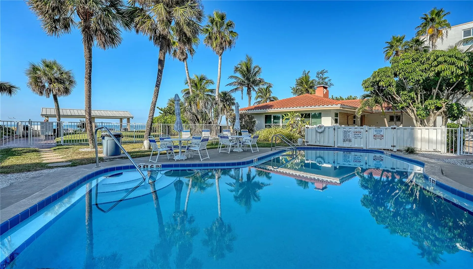 4235 Gulf Of Mexico Drive Longboat Key FL 34228
