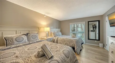 4235 Gulf Of Mexico Drive Longboat Key FL 34228
