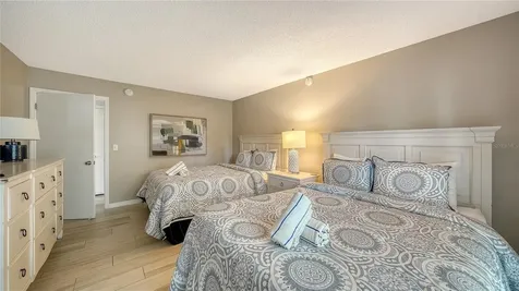 4235 Gulf Of Mexico Drive Longboat Key FL 34228