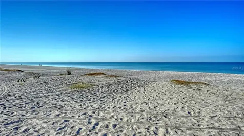 4235 Gulf Of Mexico Drive Longboat Key FL 34228