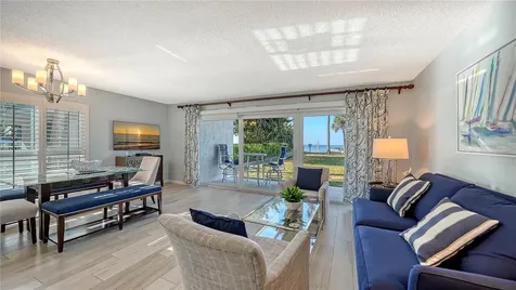 4235 Gulf Of Mexico Drive Longboat Key FL 34228