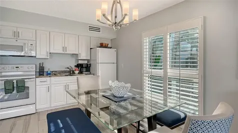 4235 Gulf Of Mexico Drive Longboat Key FL 34228