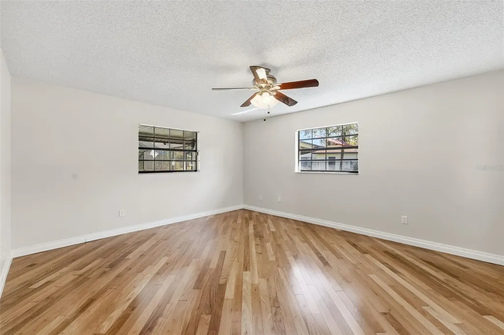 8123 River Country Drive Weeki Wachee FL 34607