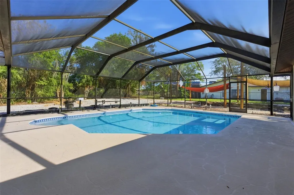 8123 River Country Drive Weeki Wachee FL 34607