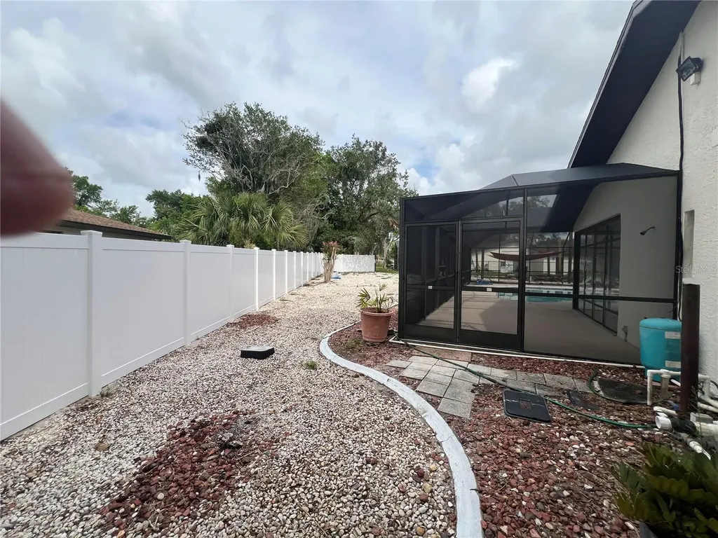 8123 River Country Drive Weeki Wachee FL 34607