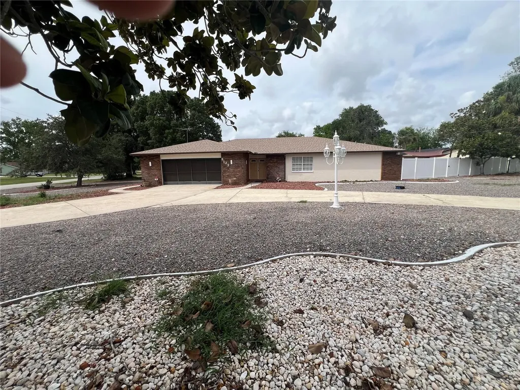 8123 River Country Drive Weeki Wachee FL 34607