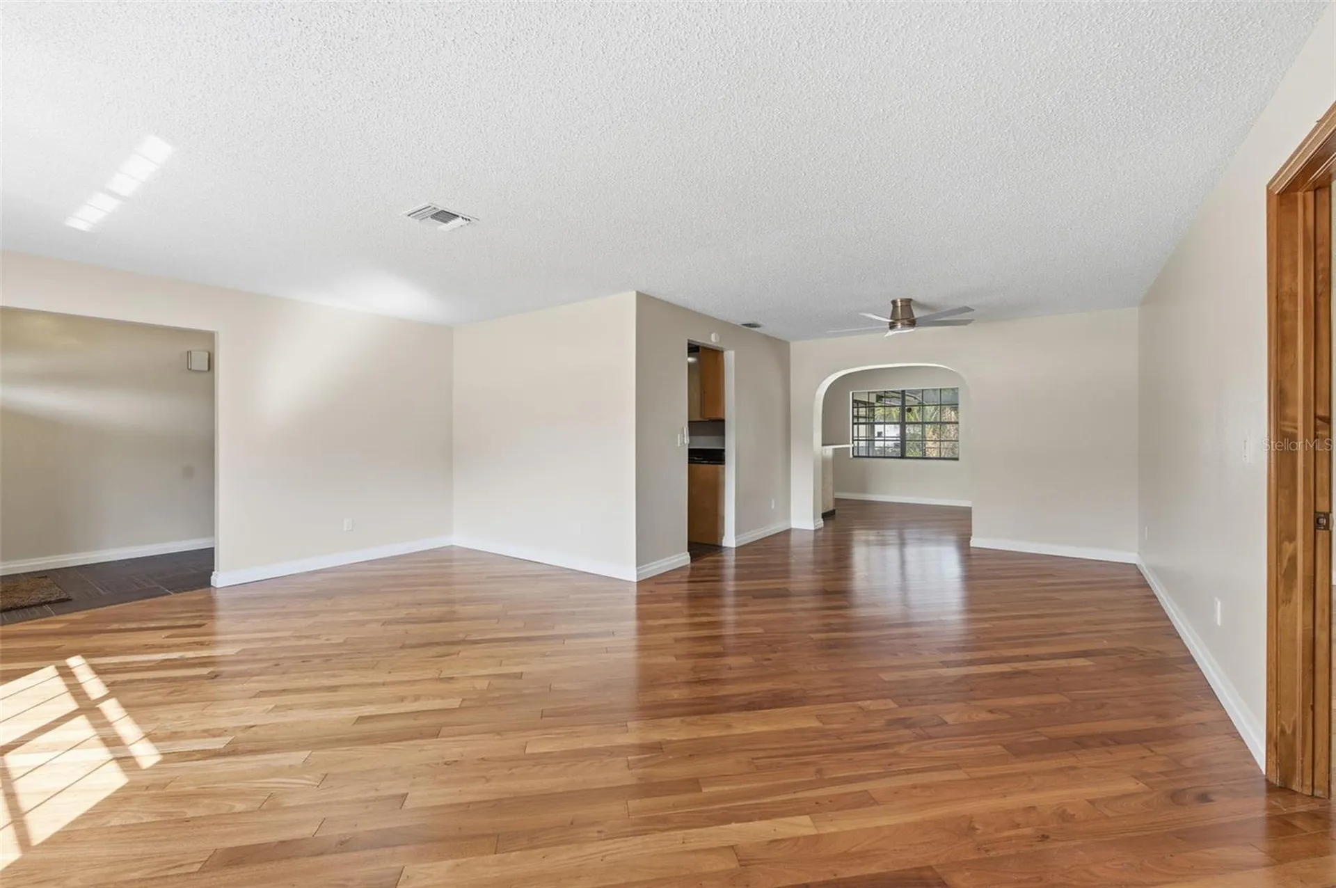 8123 River Country Drive Weeki Wachee FL 34607