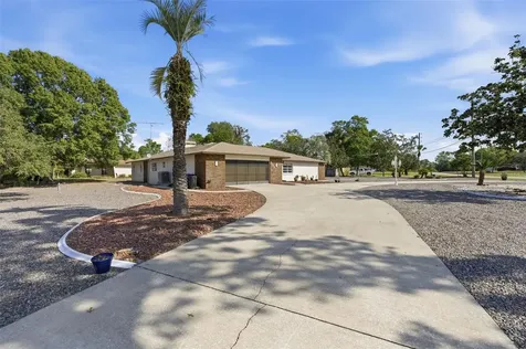 8123 River Country Drive Weeki Wachee FL 34607