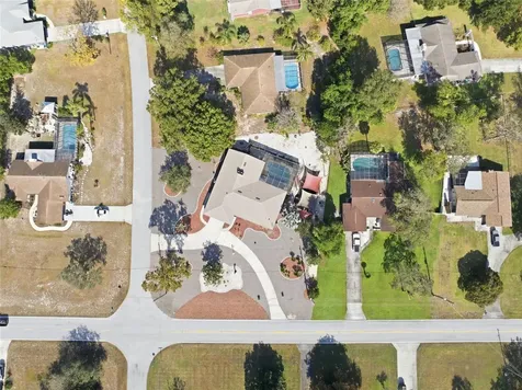 8123 River Country Drive Weeki Wachee FL 34607