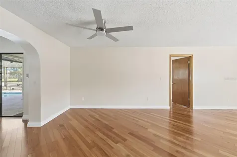 8123 River Country Drive Weeki Wachee FL 34607