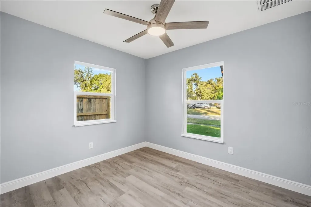 701 2nd Street SE Largo FL 33771