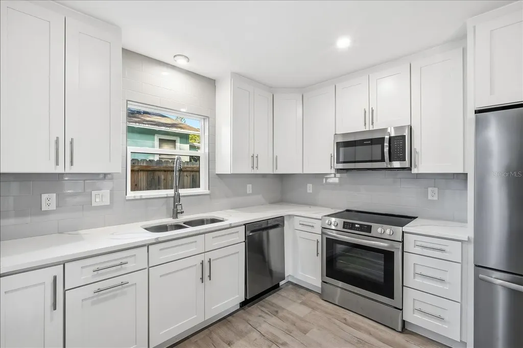 701 2nd Street SE Largo FL 33771