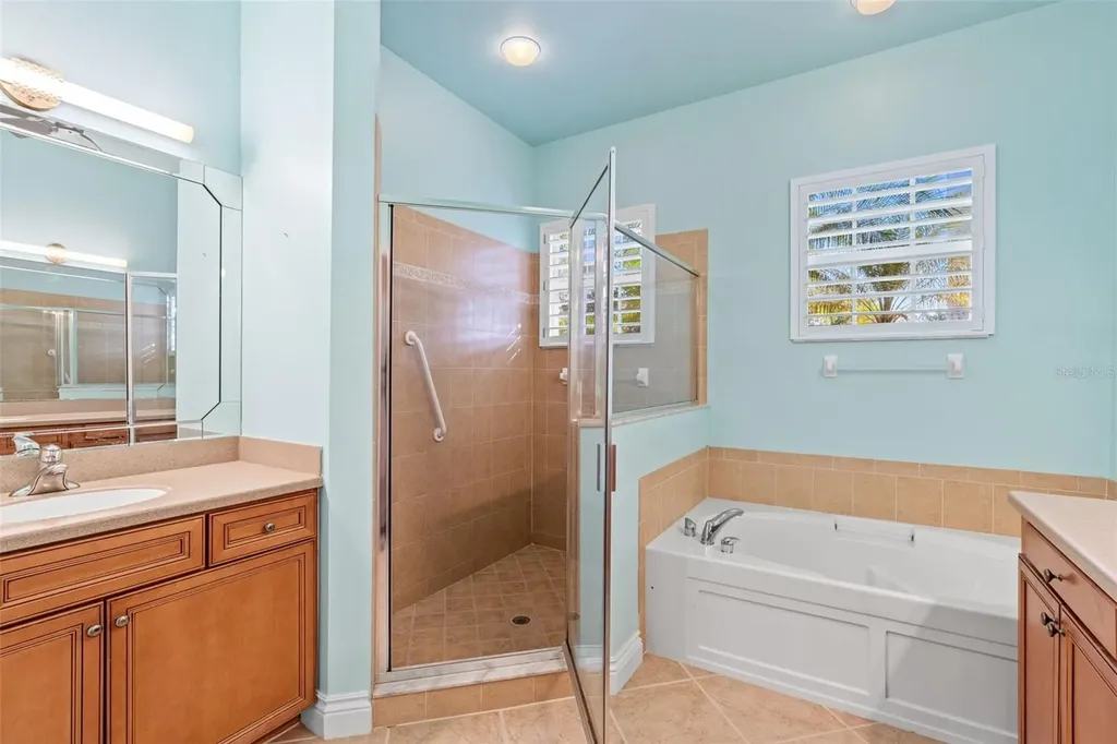 8429 Laurel Lakes Boulevard Naples FL 34119