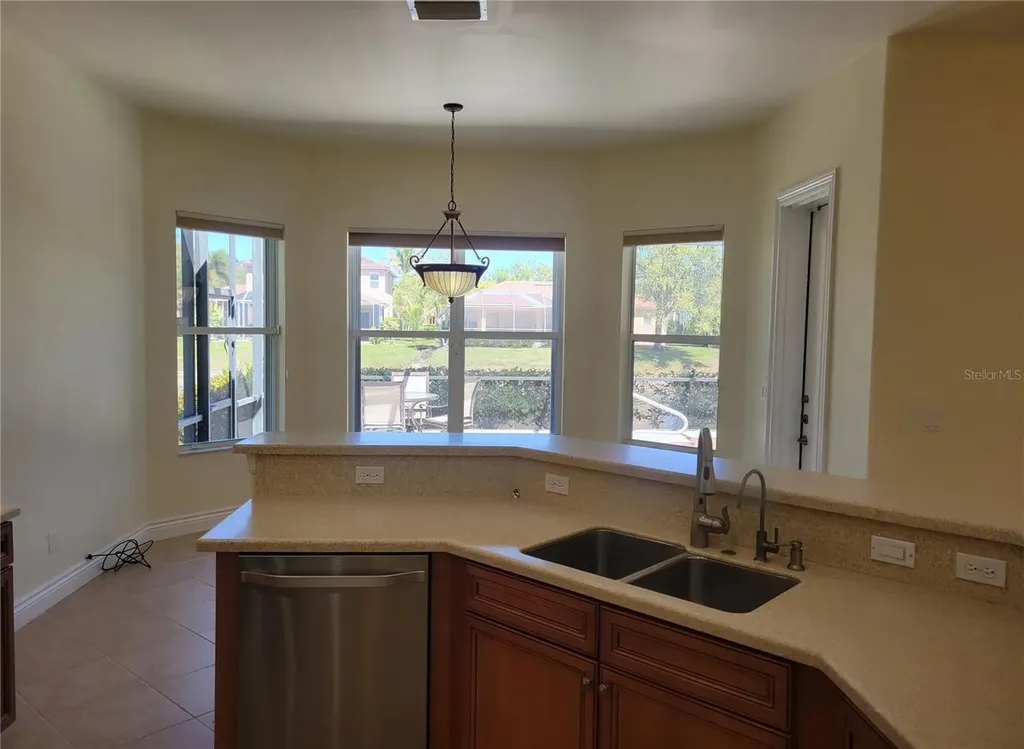 8429 Laurel Lakes Boulevard Naples FL 34119