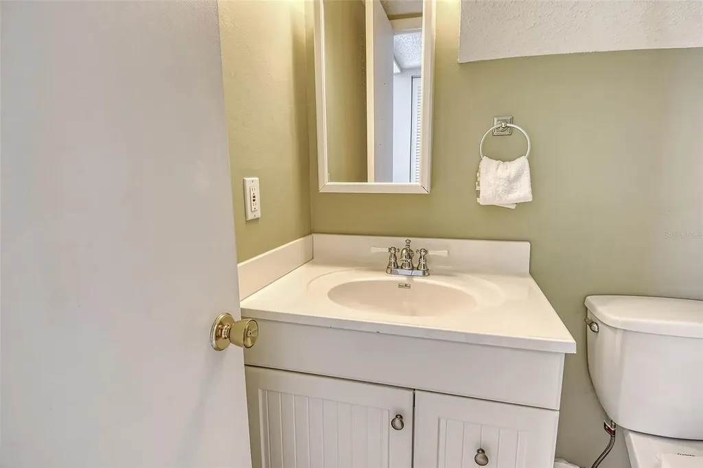6157 Midnight Pass Road Sarasota FL 34242