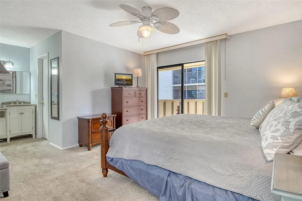 6157 Midnight Pass Road Sarasota FL 34242
