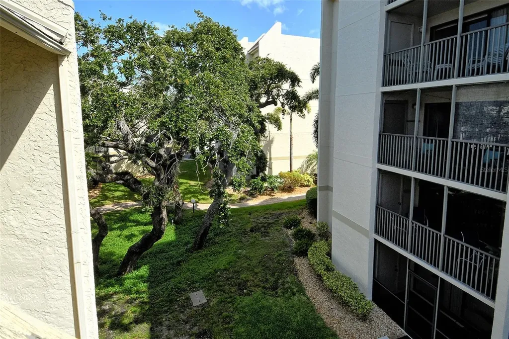 6157 Midnight Pass Road Sarasota FL 34242