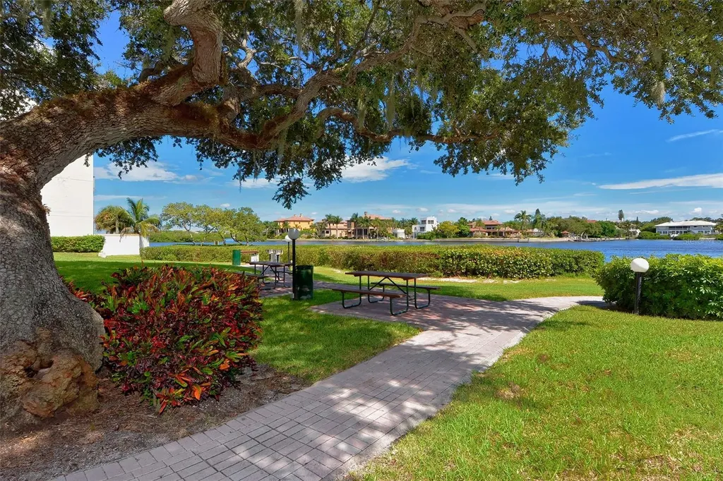 6157 Midnight Pass Road Sarasota FL 34242
