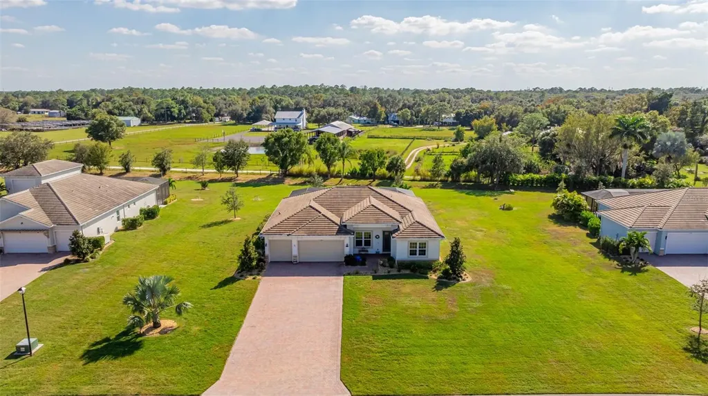 2140 Hickeys Creekside Drive Alva FL 33920