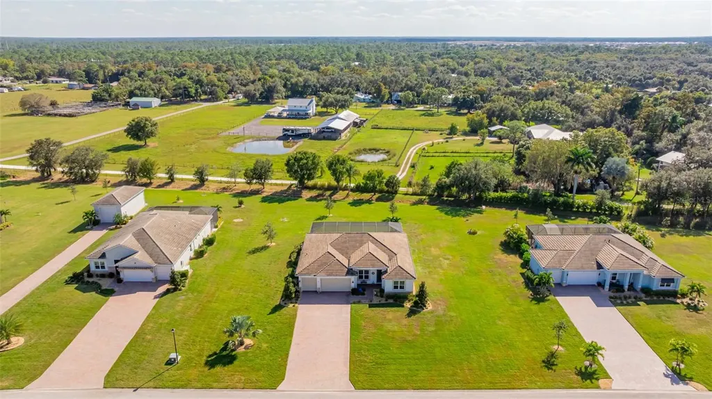 2140 Hickeys Creekside Drive Alva FL 33920