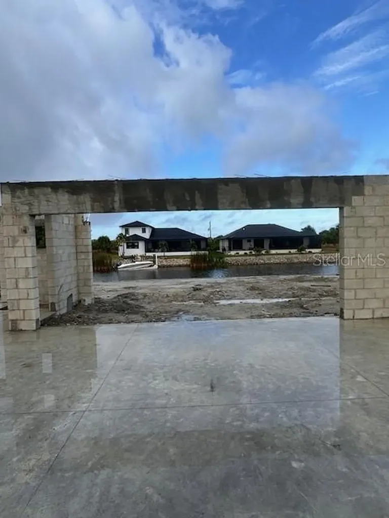 14238 Maysville Port Charlotte FL 33981