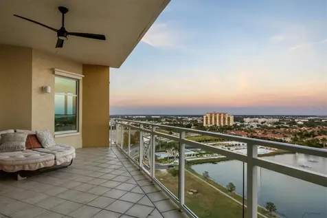 140 Riviera Dunes Way Palmetto FL 34221