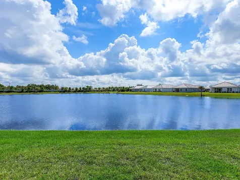 18260 Vizcaya Court Venice FL 34293