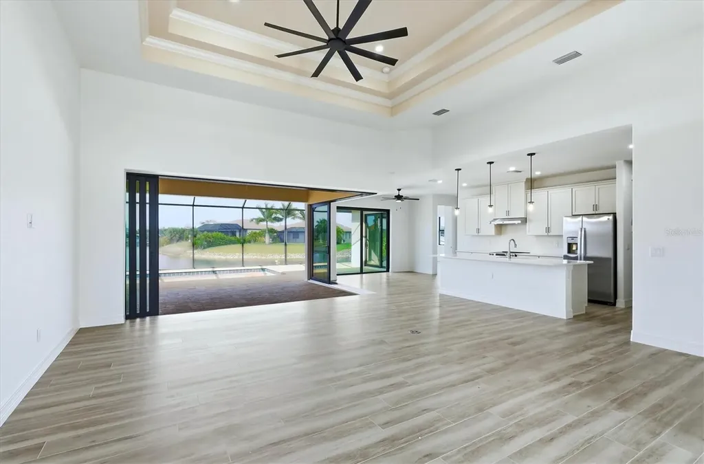 9364 Miami Port Charlotte FL 33981