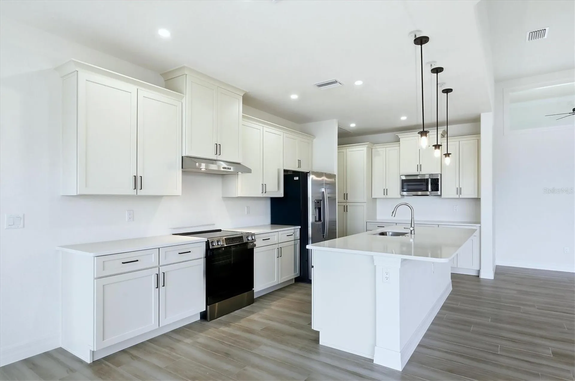 9364 Miami Port Charlotte FL 33981