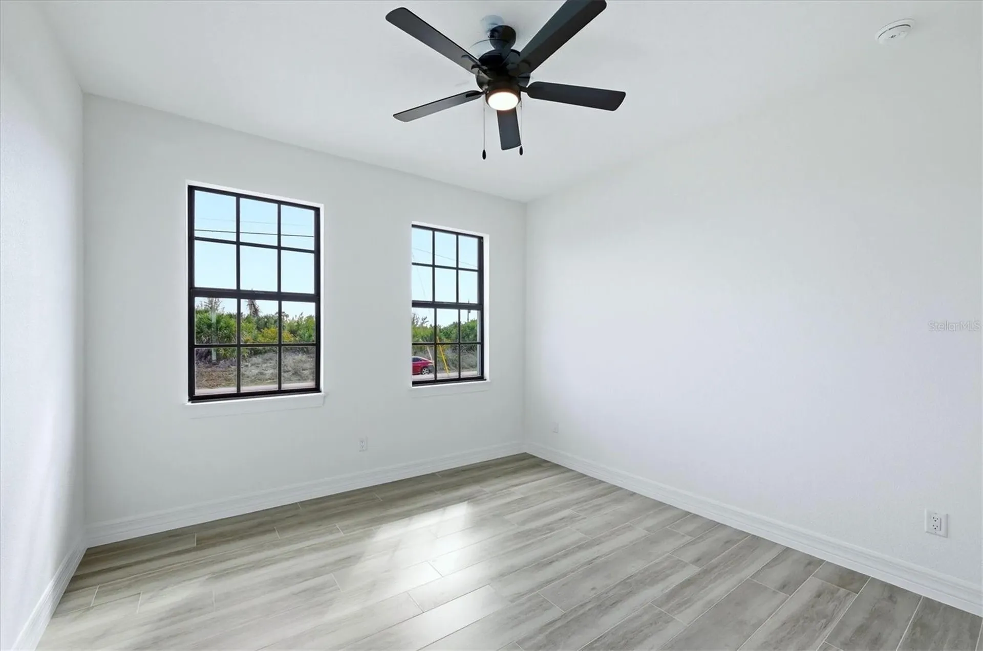 9364 Miami Port Charlotte FL 33981