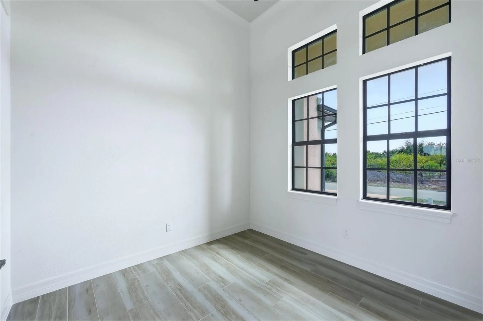 9364 Miami Port Charlotte FL 33981