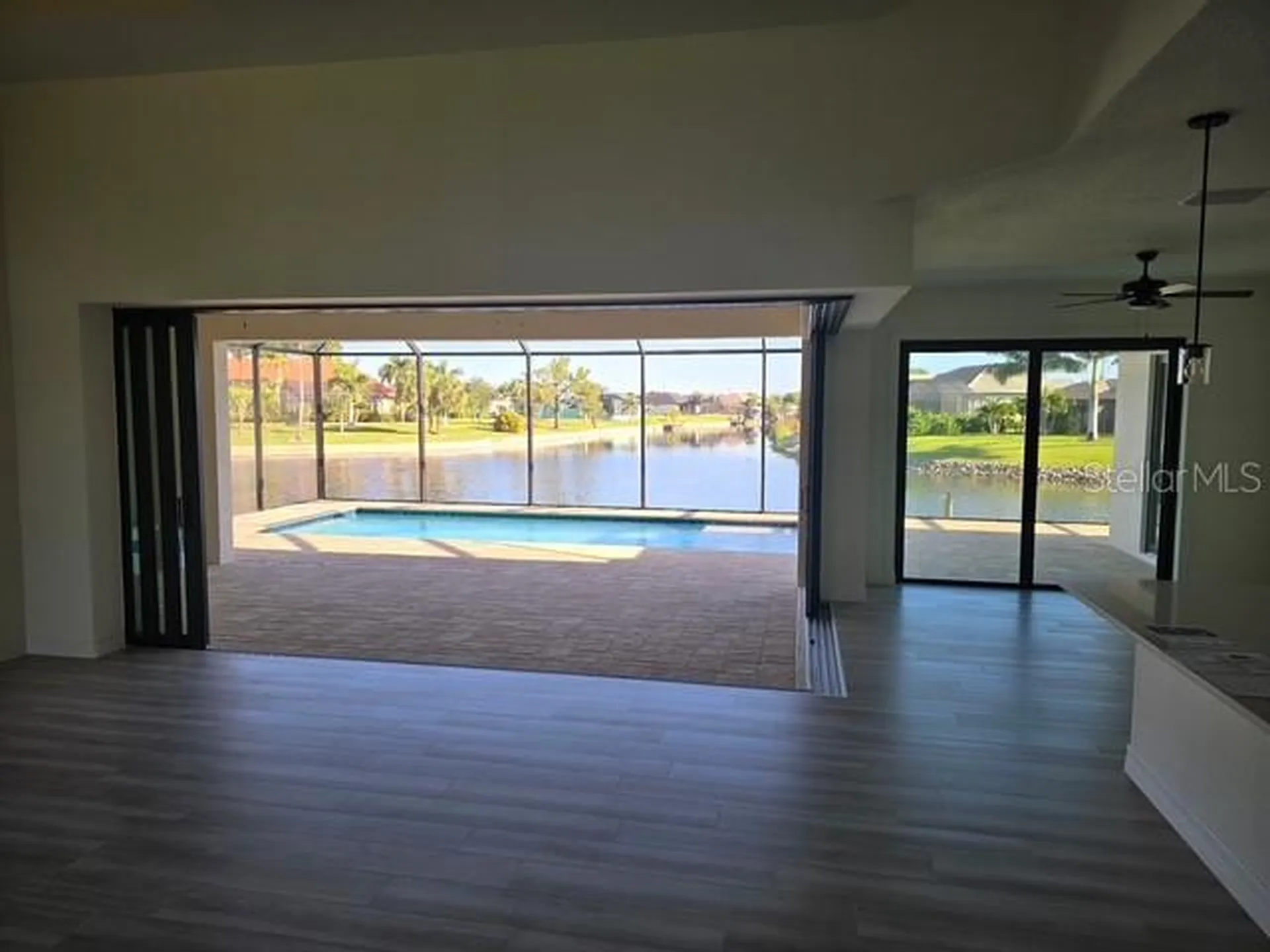 9364 Miami Port Charlotte FL 33981