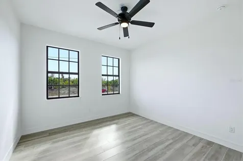 9364 Miami Port Charlotte FL 33981