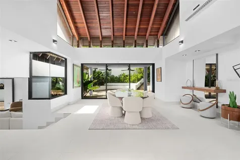 B-58 Urb La Colina Guaynabo PR 00969