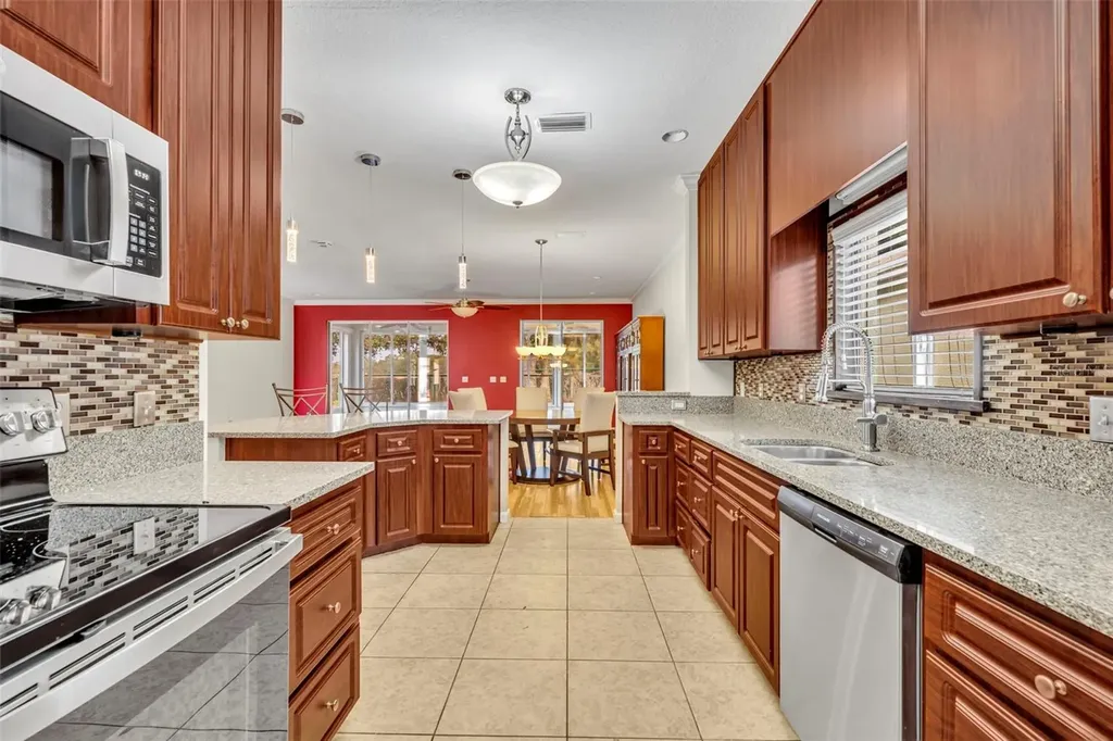 5899 NW 27th Place Ocala FL 34482