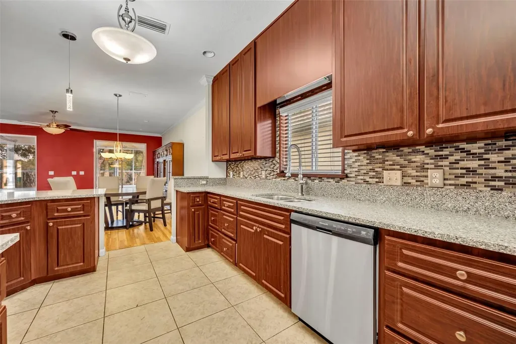 5899 NW 27th Place Ocala FL 34482