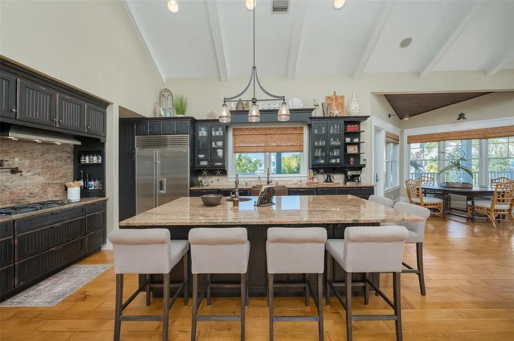 526 56th Street Holmes Beach FL 34217