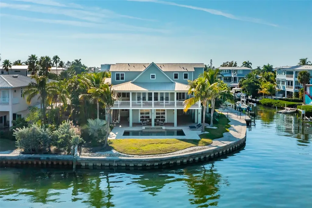 526 56th Street Holmes Beach FL 34217