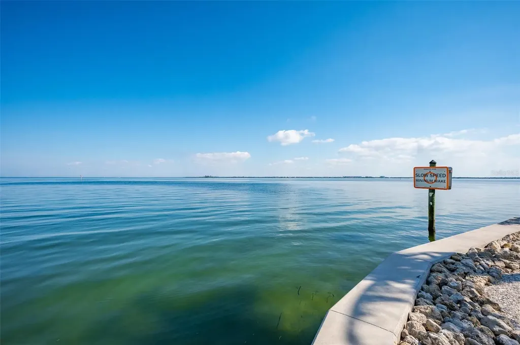 526 56th Street Holmes Beach FL 34217