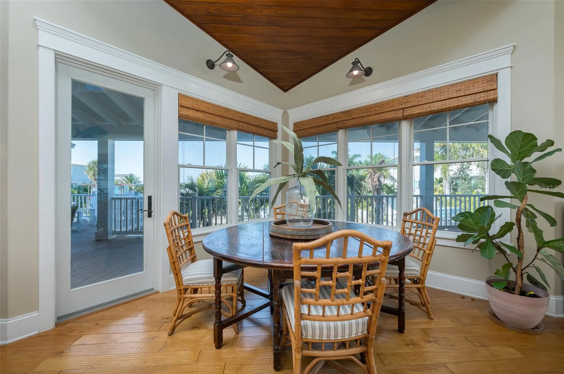 526 56th Street Holmes Beach FL 34217
