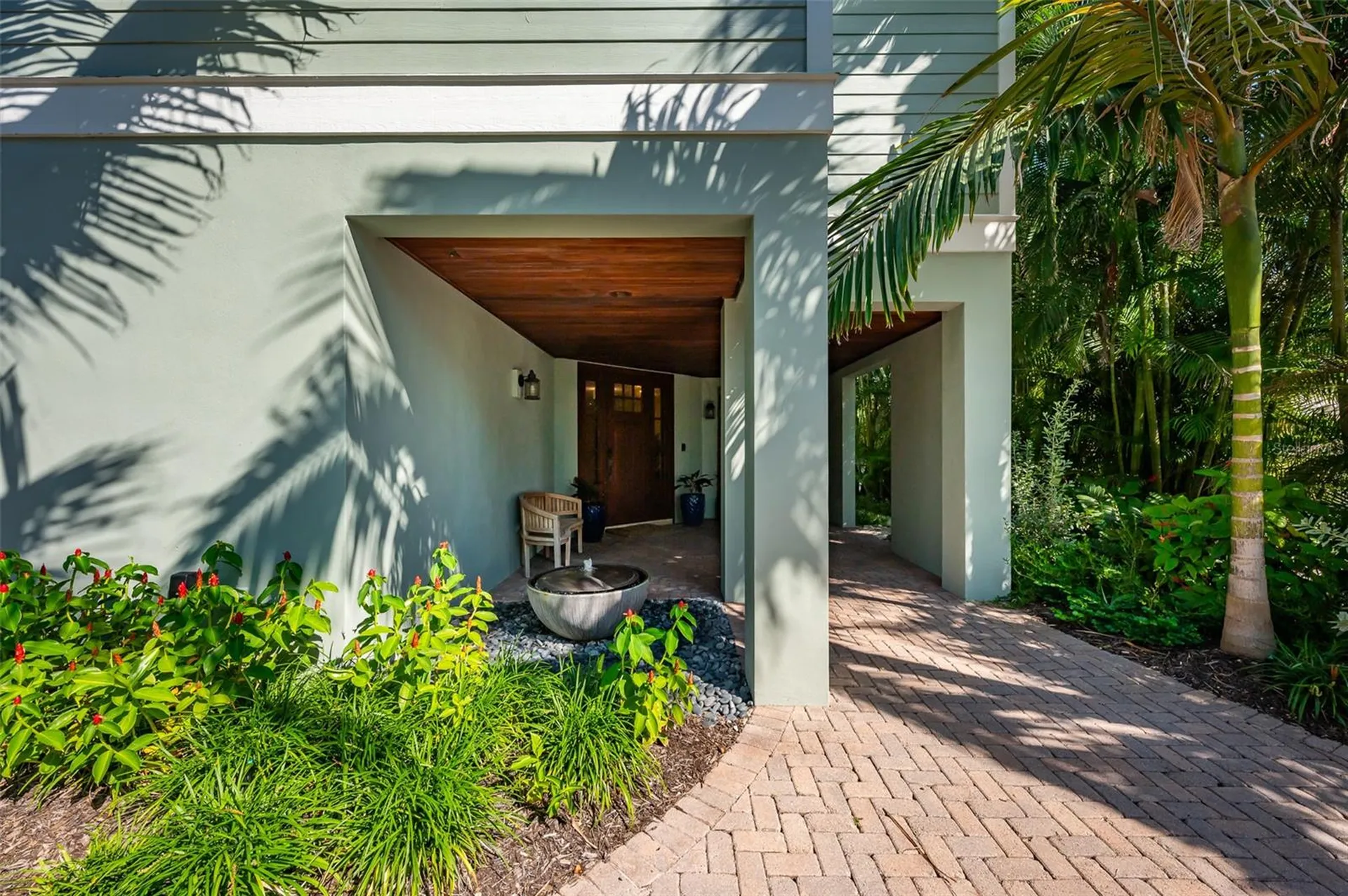 526 56th Street Holmes Beach FL 34217