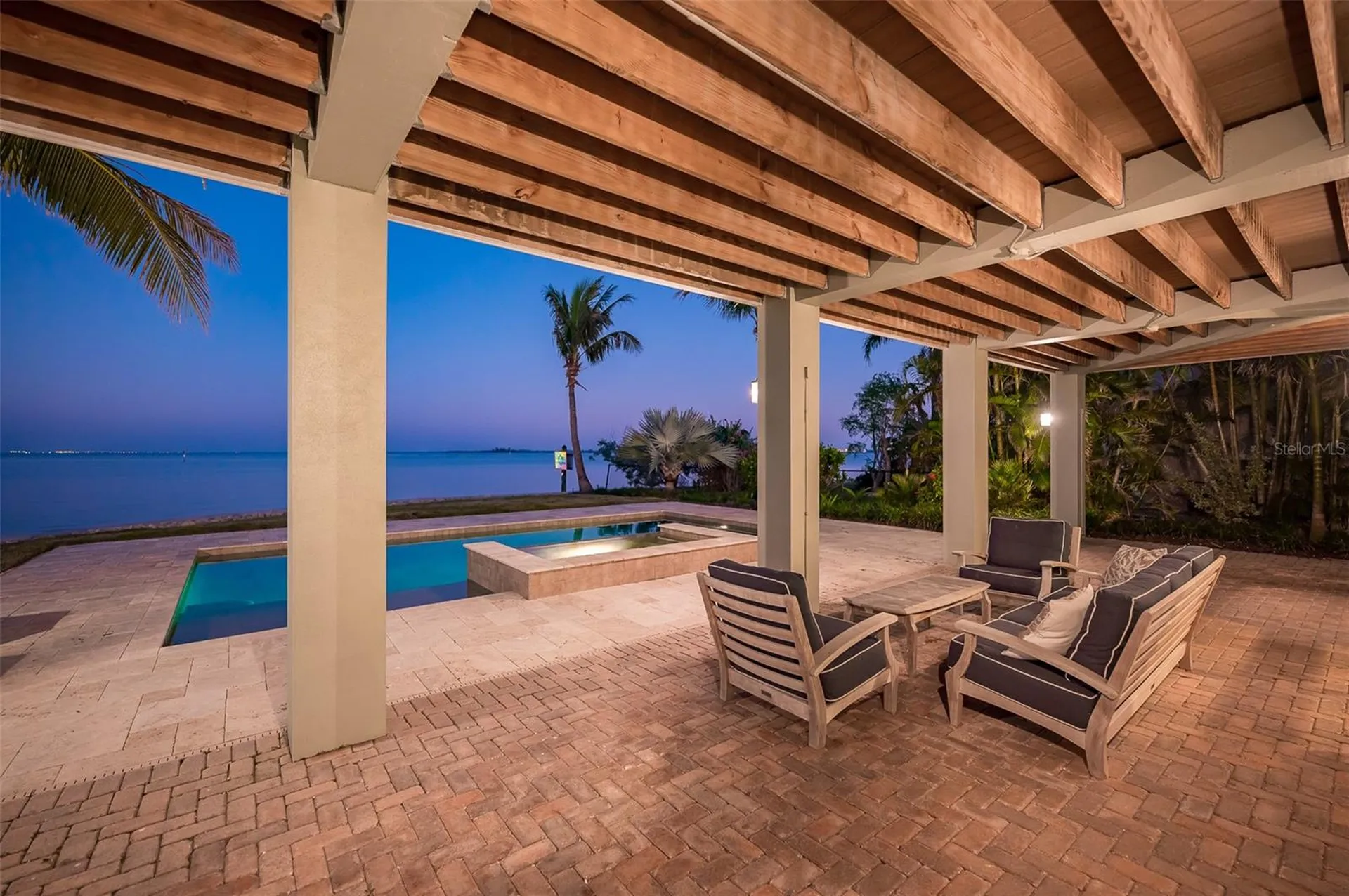 526 56th Street Holmes Beach FL 34217